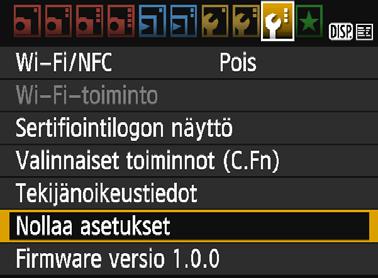 Kätevät ominaisuudet 3 Kameran oletusasetusten palauttaminenn Kameran kuvaustoimintojen asetukset ja valikkoasetukset voidaan palauttaa oletusarvoihinsa.