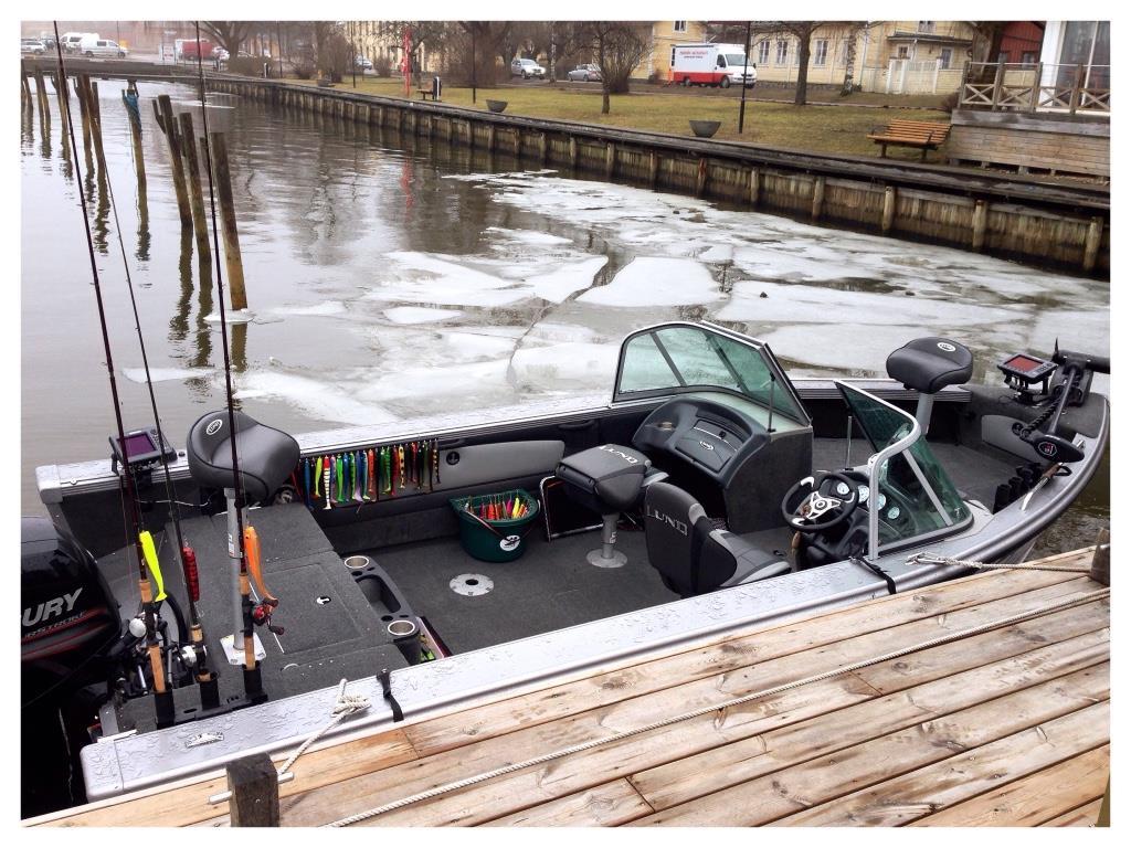 Lund boat Ambassador Mercury Pro