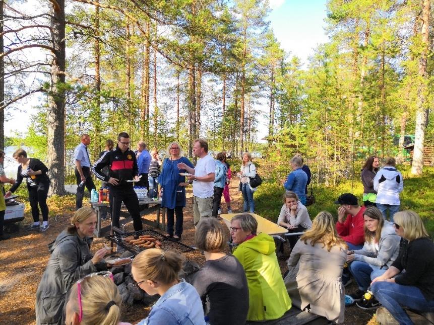 Koulutus Vuonna 2018 koulutuspäivien määrä on 320 kappaletta. Näistä yhden päivän koulutuksia oli 43, kahden päivän koulutuksia 35 ja kolmen päivän koulutuksia 69.