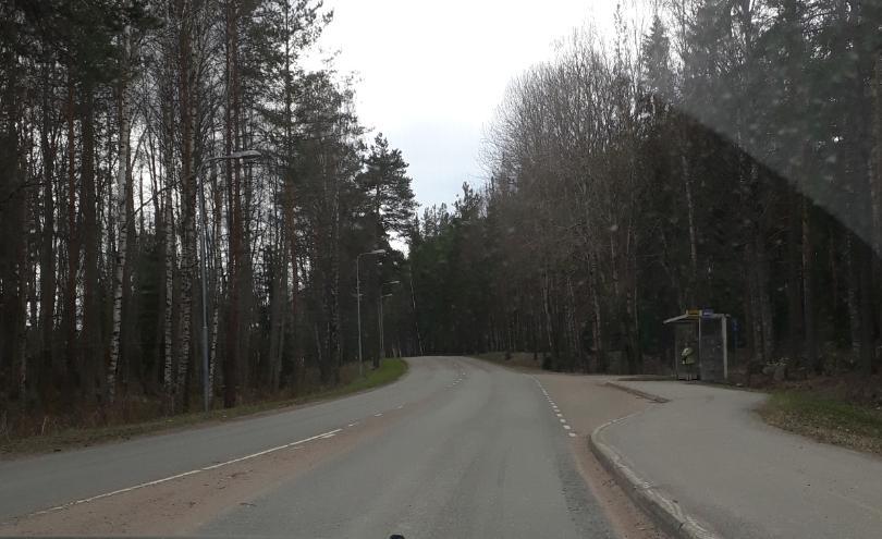 Toimenpidekohde 2 Kohde: Vuoksenniskantien bussipysäkki Rönkäntien liittymän läheisyydessä Bussipysäkin