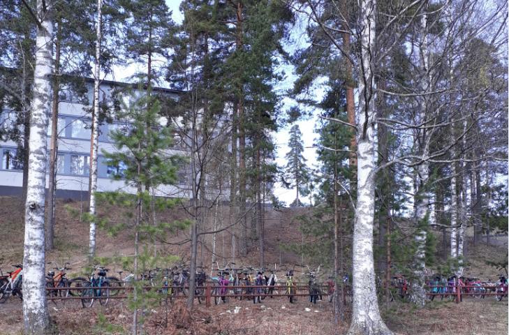 Toimenpidekohde 3 ja 4 Kohde: Vuoksenniskan koulu Pyöräparkin poisto koulun liittymän pohjoispuolelta ja pyöräpysäköinnin keskittäminen yhdelle