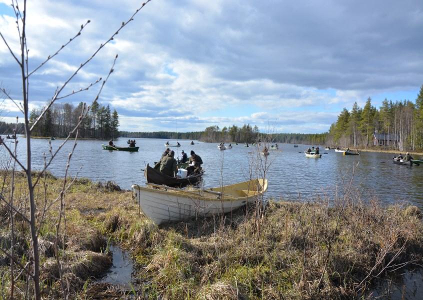 TULEVIA TAPAHTUMIA UISTELUKILPAILU Ylikiiminki-cup Juopulilla perjantaina 31.5.2019 klo 18-22 UISTELUKILPAILU YLIKIIMINKI-CUP 24.5. 7.6.2019 I osakilpailu pe 24.5. klo 18.00 22.