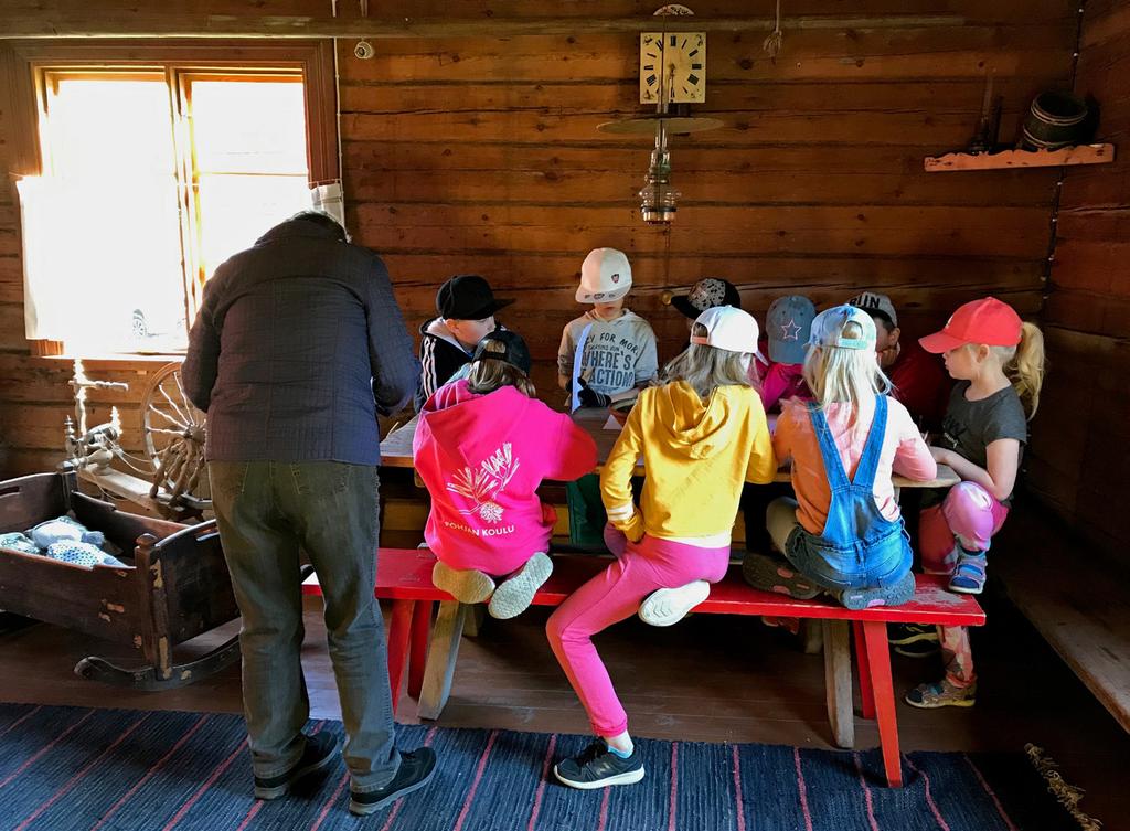 Seutumuseomallilla ja sen erikoistutkijan panoksella on ollut erityistä lisäarvoa tehtävissä, jotka vaativat pitkäjänteistä suunnittelua ja toteutusta myös paikallismuseon aktiivisen aukioloajan