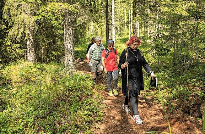 B 2 SILTA 8/2019 TAMPEREEN ETELÄINEN SEURAKUNTA Nekalan siirtolapuutarhan iltakirkko Muotialantie 43 keskiviikkona 21.8. kello 18. Sateen sattuessa tilaisuus pidetään Pirtissä, mukana Kirsi Kniivilä.