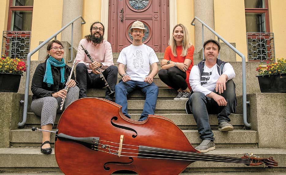 Konserttitarjotin Konsertteja 7.8. 4.9.2019 Lounasmusiikkia ke 7.8. klo 12 Aleksanterin kirkko Olivier Eisenmann, urut ja Verena Steffen, huilu (Sveitsi) Vapaa pääsy Tapahtumien yön Safka aid -konsertti to 8.