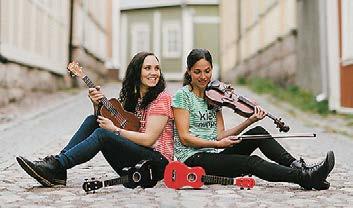 Marjanen Paula Sirén, Manuel Segarra Abad, Juhana Mattila, Rinna Ahlman ja Jaakko Luoma soittavat ja laulavat kesäistä jazzia Viinikan kirkossa.