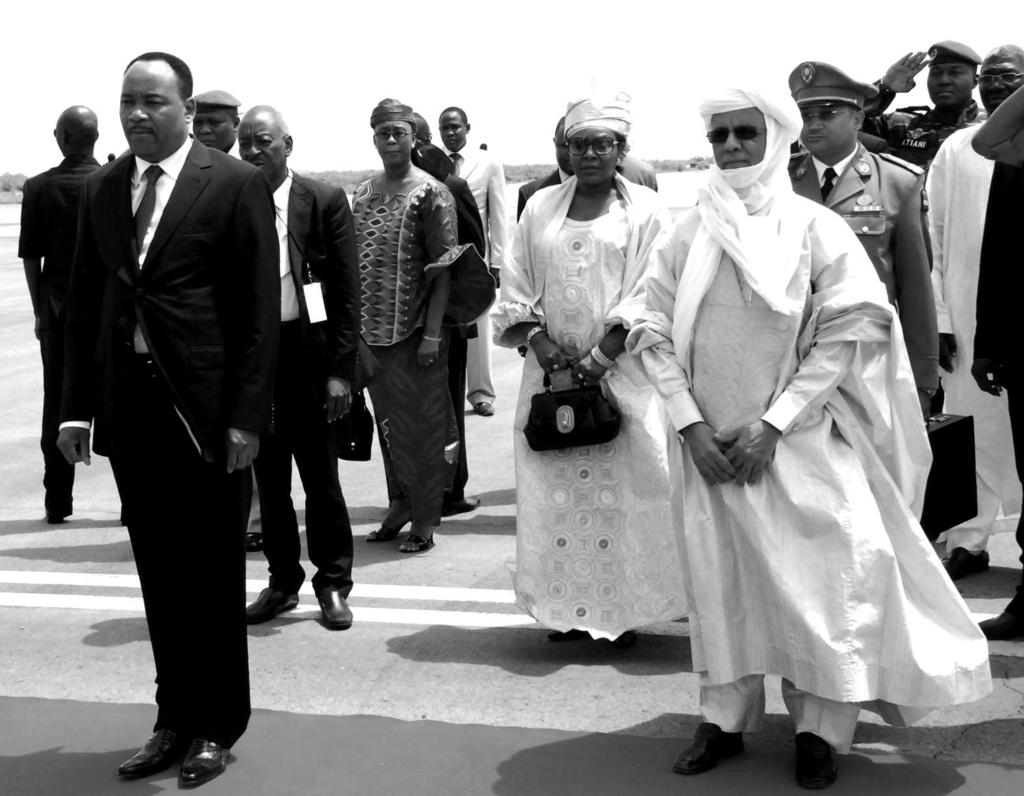 juin au 1 er juillet 2011. A sa descente d avion à l aéroport international Diori Hamani de Niamey, le Président de la République a été accueilli par le Premier ministre, Chef du gouvernement, M.
