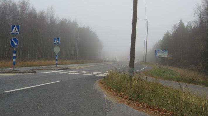 Kevyen liikenteen väyliä kulkee Haukiputaantien ja Martinniementien varressa sekä Siikasaaren asuntoalueen rakenteen sisällä (kuva 5). Niemeläntörmän kohdalla on Haukiputaantiellä alikulkukäytävä.