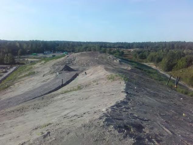 Rauhalan jätekeskuksen ympäristöraportti 2018 10(19) tetäytön painumisen ja lopullisen muotoilun jälkeen tehdään pintarakenteet ja kaatopaikka suljetaan.