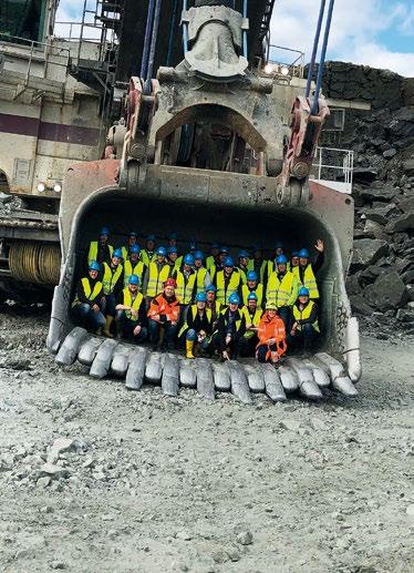 11 ruutiset 6 2019 FORCIT SCANDINAVIA Forcit Norway on myös vahvistanut asemaansa tunnelisegmentissä Forcit Norwaylla on nyt kaksi uutta tunnelihanketta Norjassa. Maanantaina 29.