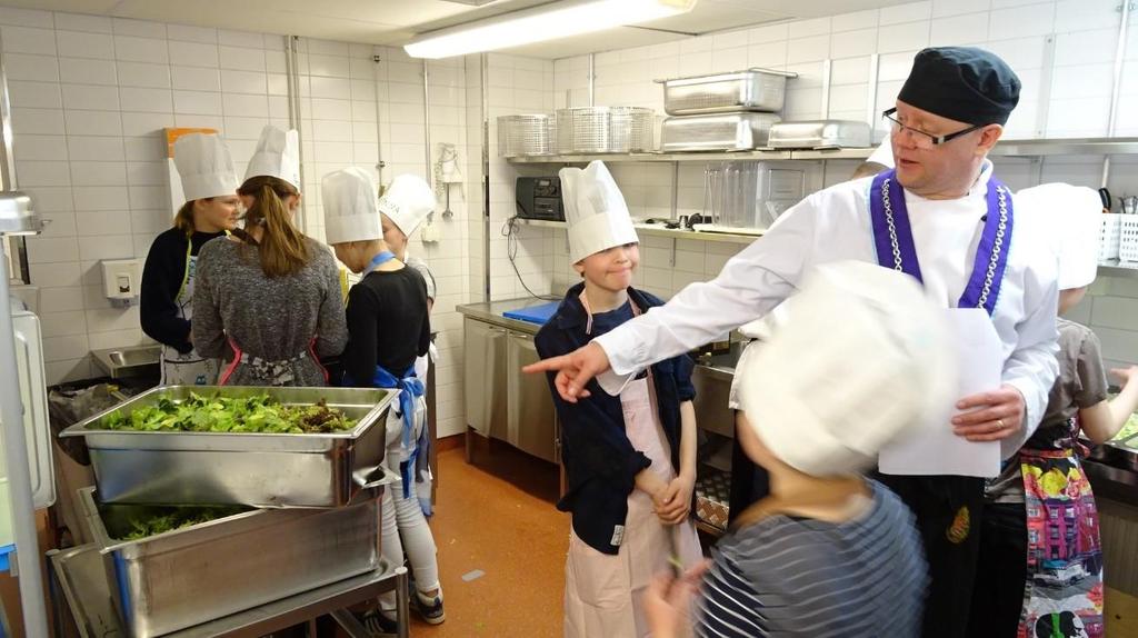 Pienten kokkien tapahtumia Suomen ruokakulttuurin säilymisessä ja kehittämisessä lasten ja perheiden ruokatottumuksilla on huomattava merkitys.
