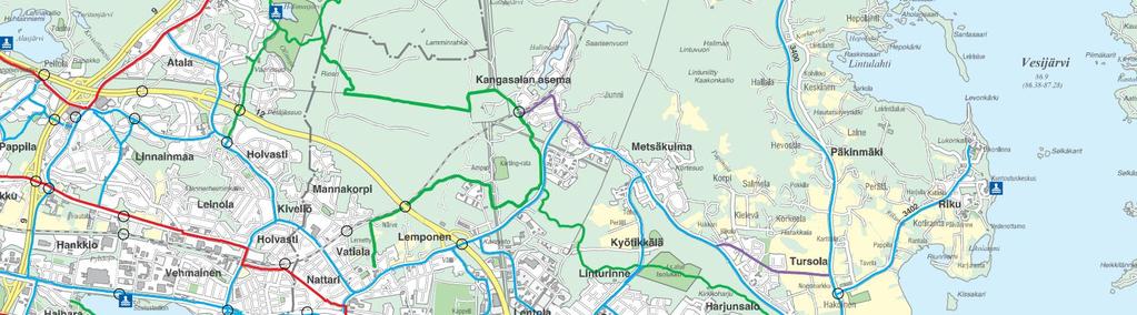 Matkahuollon vuorot Tampereen ja Lahden välillä kulkevat pääasiassa valtatietä pitkin, poiketen Kangasalan keskustassa.