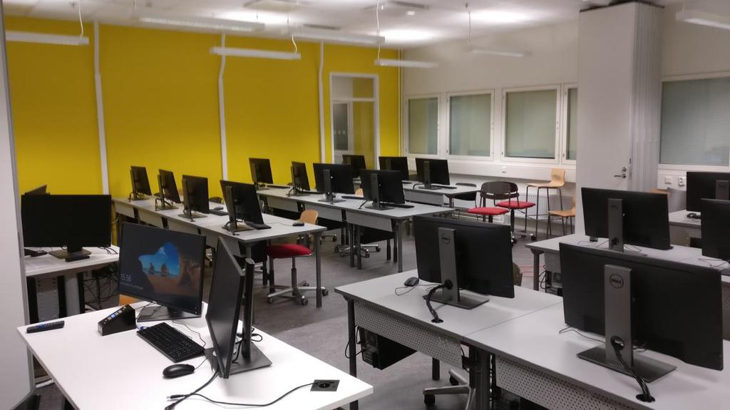 14 Kuva 8. C227 luokkahuone asennuksille ja mittauksille (Vaali 2018). Kuva 9.