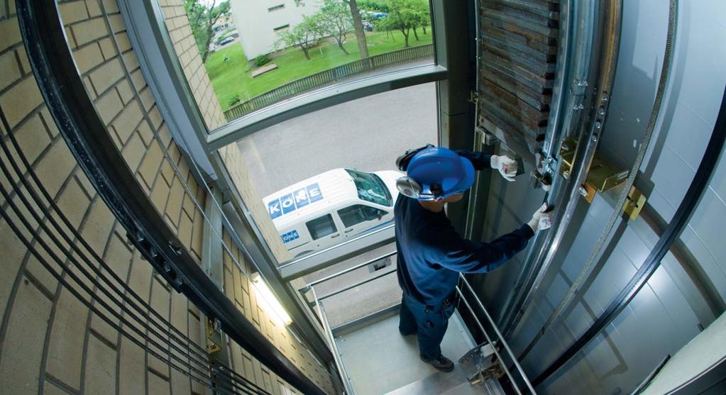 Tehokas asennusaika KONEen hissien asentaminen on nopeaa, joustavaa ja turvallista. Panostamme jatkuvasti asennusmenetelmien ja projektinhallinnan kehittämiseen.