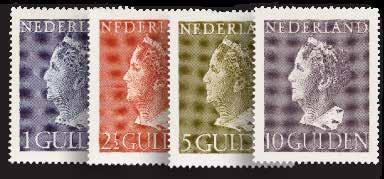 N:o 696216 Hinta 147