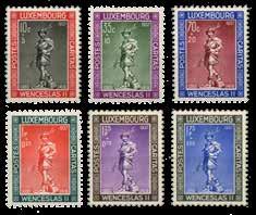 Postituore - Michel 572-74 N:o 716049 Hinta 100 00