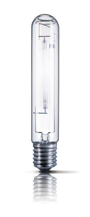 Tuotteen kuvaus MASTER SON- Xtra Suurpainenatriumlamppu, jossa kirkas putkimainen ulkokupu, hyvä valontuotto ja pisin luotettava käyttöikä Hyödyt Tämän luokan kustannustehokkain ratkaisu (sekä alku-