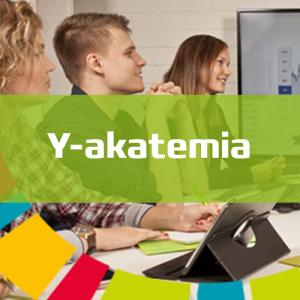 2. Opiskelijoiden ja opettajien tutustumiskäynnit ja lisäkouluttautuminen Karelia-ammattikorkeakoulun opettajat kävivät tutustumisvierailulla Tampereen ProAkatemiassa ja kaksi Y-akatemian valmentajaa
