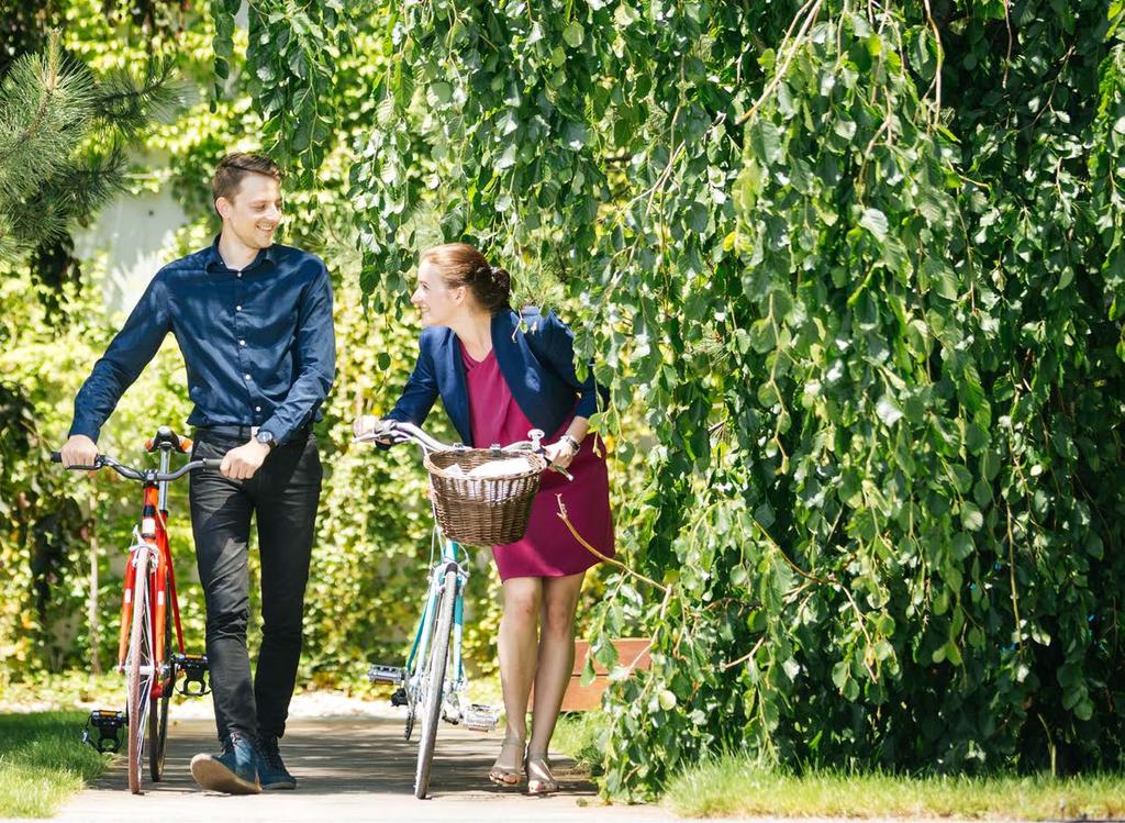 yit.fi/vermonniitty KÄVELLEN KAIKKIALLE Leppävaaran monipuolisia palveluita täydentämään alueelle on suunnitteilla koulu, päiväkoti, kauppa ja ratsastuskeskus.