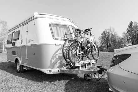 Hinnat ja tekniset tiedot ERIBA Touring Familia 310 Familia 320 Triton 410 Triton 418 Triton 420 Hinta 21.900,- 22.980,- 23.090,- 22.980,- 24.600,- Kokonaispituus n.