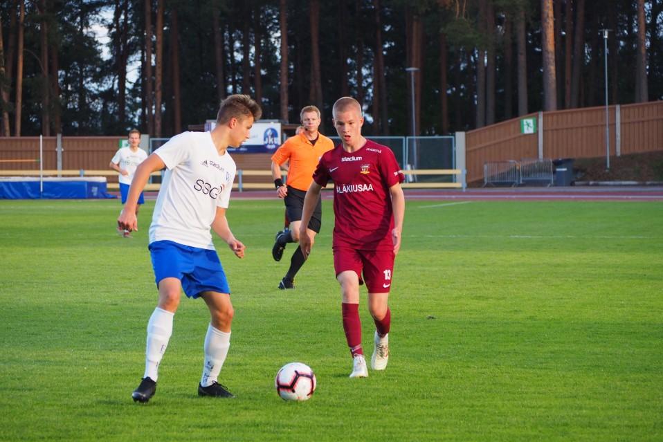 Päätoimittaja Felix Zschauer Puhelin 00 08608