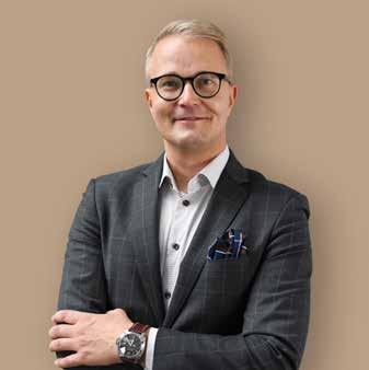 TOIMITUSJOHTAJAN KATSAUS Digitaalisten kanavien merkitys tulee korostumaan tulevina vuosina. POP Pankki -ryhmä teki parhaan puolivuosituloksensa yhteenliittymän perustamisen jälkeen.