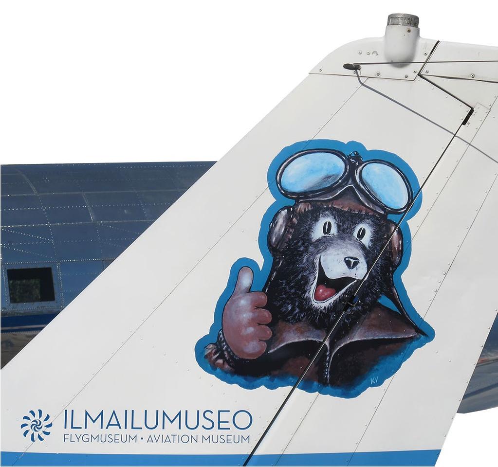 SUOMEN ILMAILUMUSEO Suomen Ilmailumuseo, Karhumäentie 12 Opastusvaraukset ja hintatiedustelut: asiakaspalvelu@ilmailumuseo.