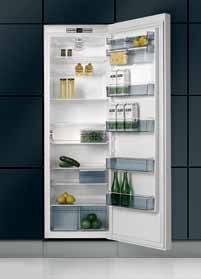 Jääkaapit 354 litran keittiökalusteisiin sijoitettava jääkaappi Klassinen design Energialuokka A+ (142 kwh vuodessa) Hieno halogeenivalaistus AirSystem varmistaa tasaisen lämpötilan Älykäs