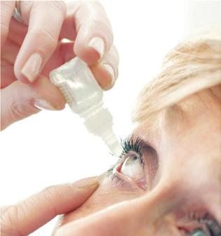 Hoito Glaukoomaa ei voi mitenkään parantaa, mutta näön huononemista voi estää monella tapaa. Kaiken glaukoomahoidon; lääkkeiden, laserhoidon ja leikkauksen tarkoituksena on alentaa silmänpainetta.
