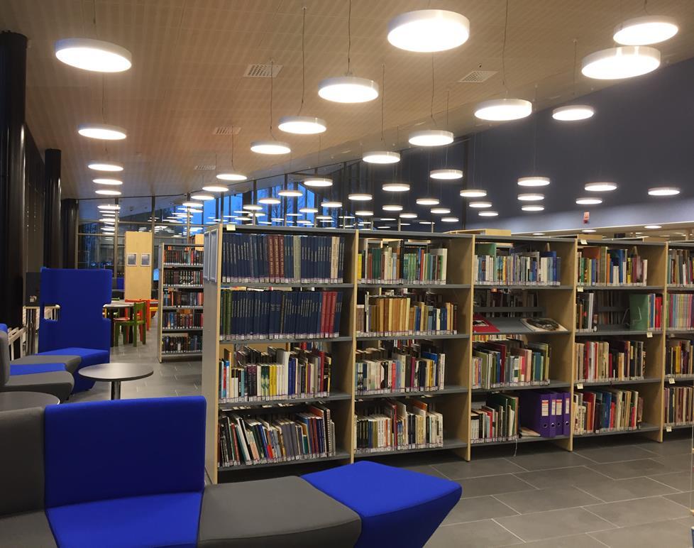 Kangasniemen kirjaston on suunnitellut Arkkitehtitoimisto Perko.