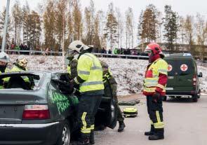 Aliupseerien edustaja, vääpeli Tuomas Miromäki 25. Siviilien edustaja, ajojärjestelijä Sanna Orasmaa 26. Varusmiesten edustaja, alikersantti Matias Vanhanen 27.