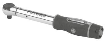 6 URMA REAMING RX MEIUM URMA REAMING RX MEIUM 63 isävarusteita Accessories isävarusteita Accessories Ruuvi josta vesikanavat sivuie Step-Hoe Fushing Screw Momenttiavain Torque Screw river System Size