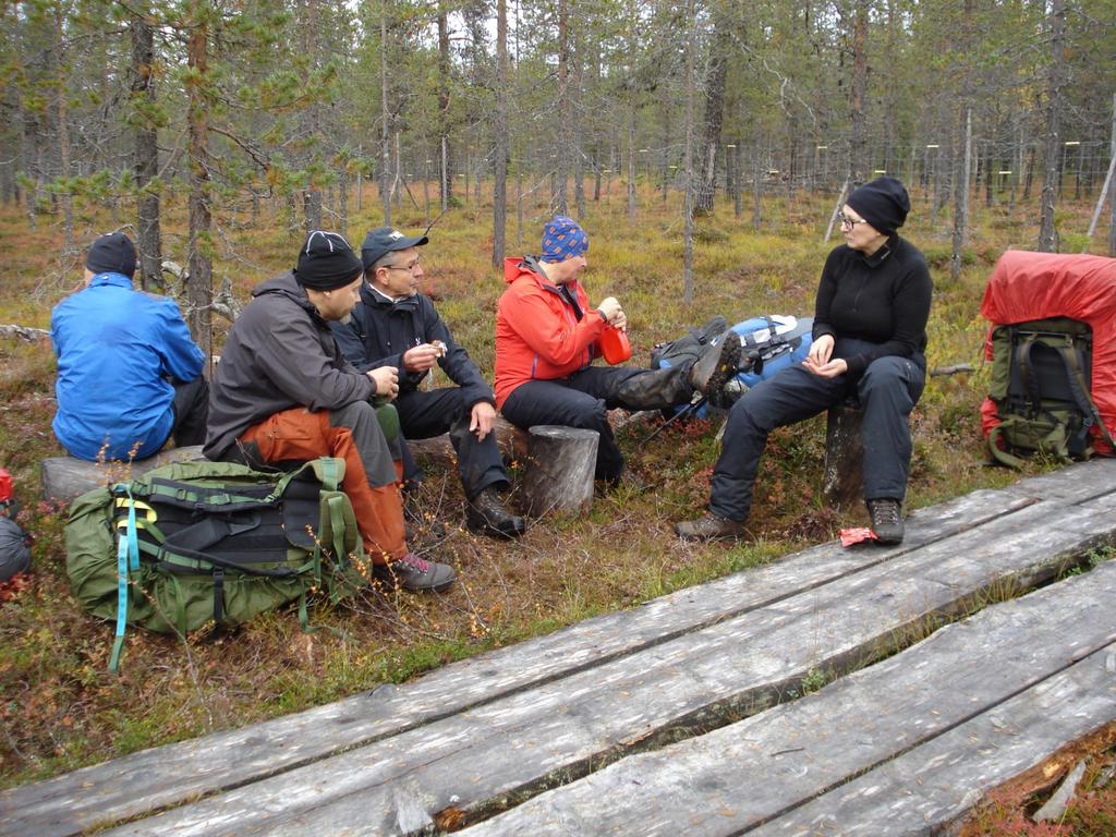 Vislauskuusikon jälkeen Keskihaaran ylitys siltaa myöden ja Kemihaaranjoki.