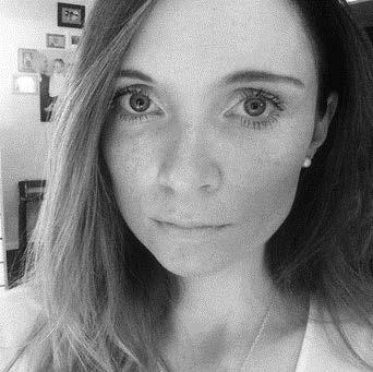 Heli Ikonen Sosiaali- ja terveydenhuollon tietohallinto hkumpula@student.uef.fi Karoliina Holmavuo Sosiaali- ja terveyshallintotiede karolho@student.uef.fi Ainejärjestön tervehdys TERVETULOA TERHOON!