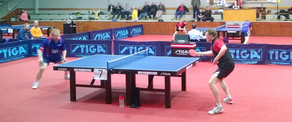 Tilanteessa 3-3 nelinpeli selvästi espoolaisille 3-0 ja PT Espoo finaaliin 4-3. LOPPUOTTELU PT Espoo PT 75 4-1 Espoo aloitti vahvasti, kun Toni Soine voitti tiukassa nelieräisessä Pasi Valastin.