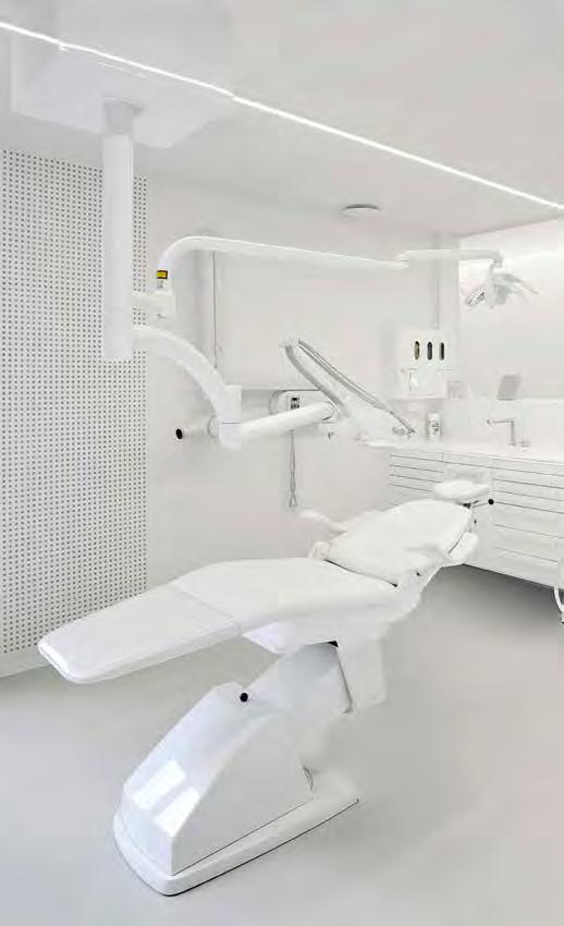 Hammashoitoyksiköt KALUSTEET Potilastuoli FD 8000 Ergonominen hammashoitoyksikkö Sileät helposti puhdistettavat metalliset pintamateriaalit