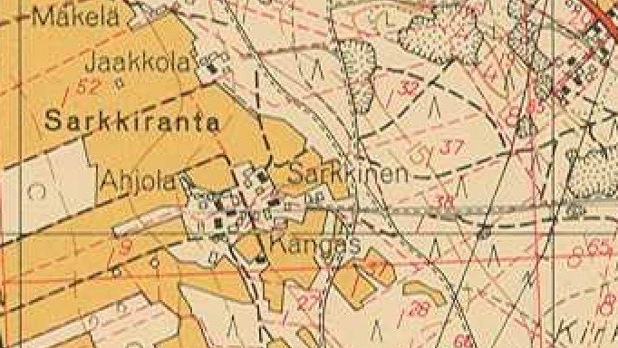 Kuvassa nykyisen omistajan sittemmin purkamat huonokuntoisen talousrakennukset. Pohjois-Pohjanmaan ELY-keskus 28.11.