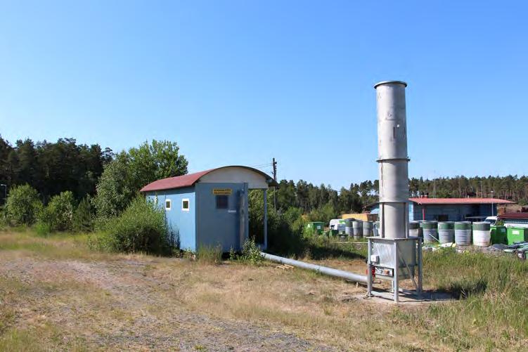 17/22 5.2 Kaatopaikkakaasun käsittely ja tarkkailu Biokaasulaitoksen koko toimintaraportti on liitteenä 1. 5.3 Kaasun keräysjärjestelmä Kaasunkeräysjärjestelmä koostuu kahdestatoista pystyimukaivosta.