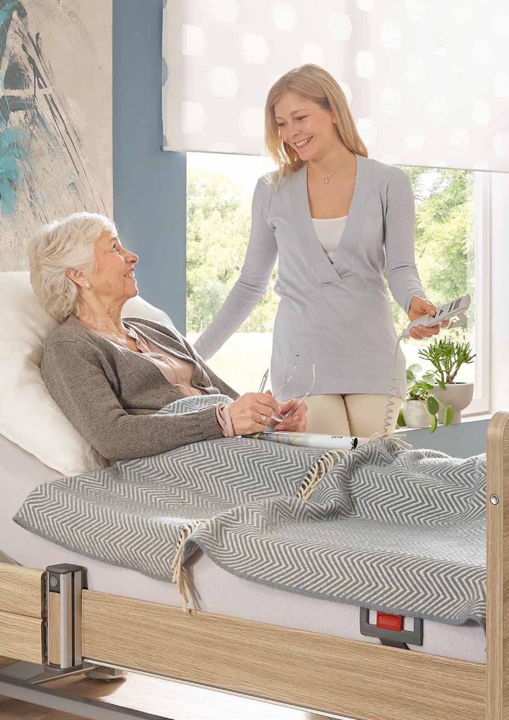 Helppokäyttöisin vaihtoehto on optiona saatava LCDkäsiohjain, jossa on vain 3 painiketta, EasyCare ja valaistu näyttö.