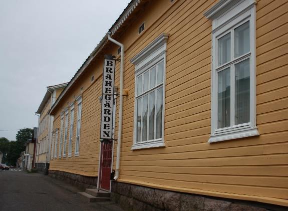Veteraanikulkuneuvon omistaja tervetuloa mukaan!