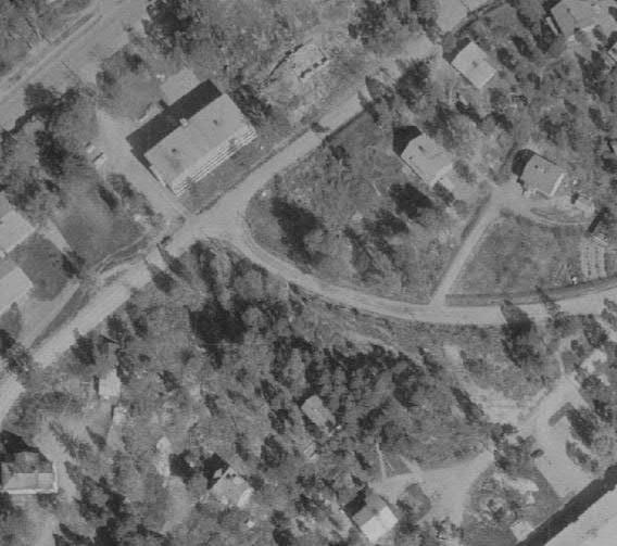 14 (27) Kuva: Ote ortoilmakuvasta vuodelta 1969, Sävelaukiolla edelleen sijaitseva risteys näkyy kuvan keskivaiheilla.
