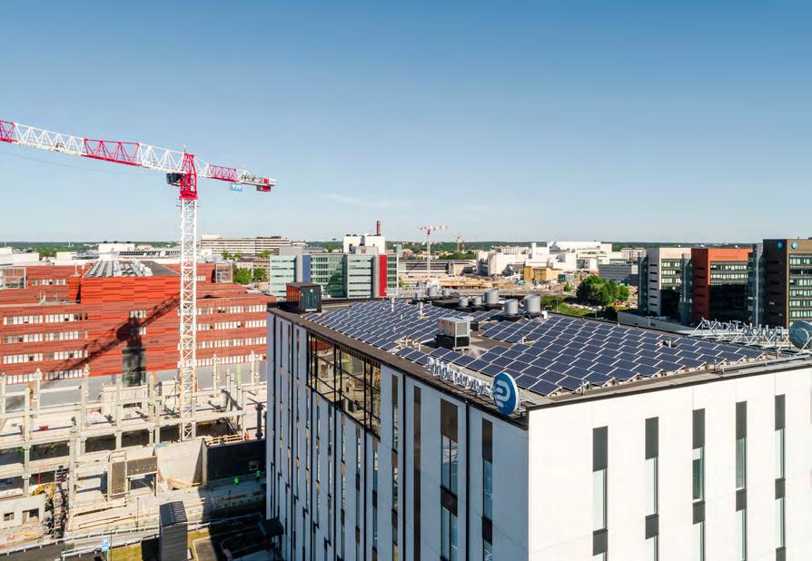 Lisäksi olemme lanseeraamassa uutta rahastoa, joka investoi hiilinielujen kasvattamiseen ja mahdollistaa hiilidioksidipäästöjen kompensoinnin sekä meille itsellemme että muille alan toimijoille.