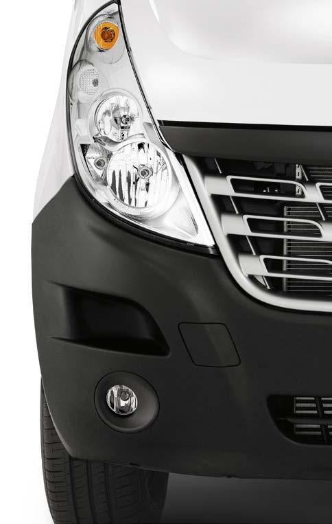 RENAULT TRUCKS_ 28 OPTIMAALINEN NÄKYVYYS KAIKISSA TILANTEISSA Tuulilasin ja taustapeilien muotoilu parantaa näkyvyyttä huomattavasti.
