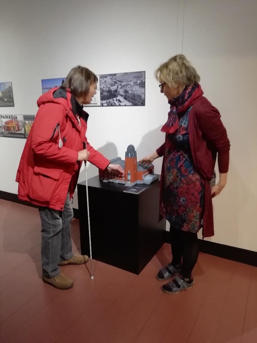 Kuva: Emma Martiskainen (maaliskuu, 2019) Amanuenssi Iiris Heino kertoi Pirjo