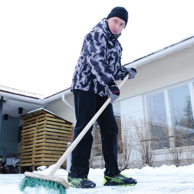 OSAAMINEN merkitsee meille kykyä tunnistaa ja ymmärtää asiakkaidemme tarpeet ja vastata niihin oikeanlaisella