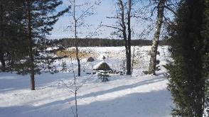 Hyvä, että otin, matkalla täytyi kertaalleen vaihtaa saappaat jalkaan syöpäreessä. Huhtikuu 30.4.2018 Käymässä saaressa [1 päivää] Ma 30.