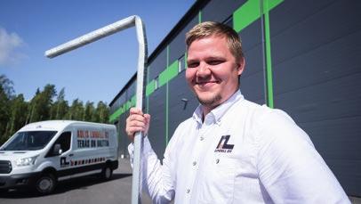 Hän toimii suunnittelutoimistojen ja urakoitsi- joiden yhteyshenkilönä.