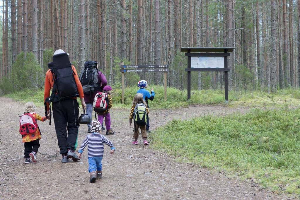 Lapsiperheiden ja karavaanareiden suosima Oulujärven retkeilyalue on ennen kaikkea perhekohde.
