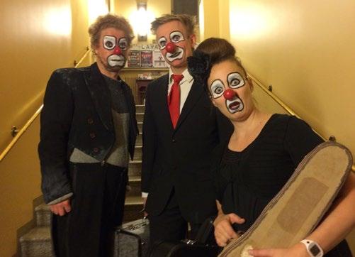OPETUSTOIMINTA JA TILAUSKEIKAT RED NOSE COMPANYN MENOT 30000 25000 20000 15000 10000 Poistot Toimintamenot Vuokrakulut Henkilöstömenot 5000 0 2014 2015 2016 2017 Kaavio 2.