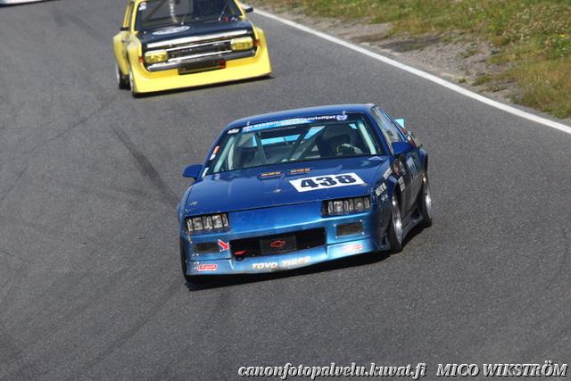 Kilpailuhistoria amerikassa Camaro Mustang Challenge sarjassa 1997-2009, suomessa 2010 alkaen.